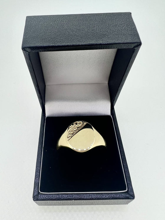 9ct Gold Men’s Signet Ring